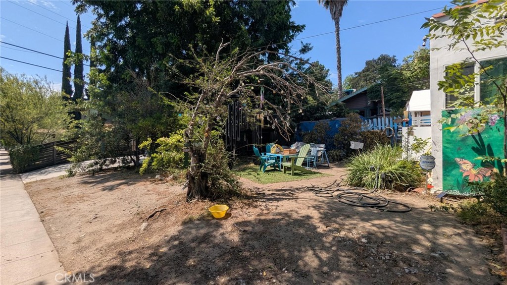 2402 Langdale Avenue Property Photo 8