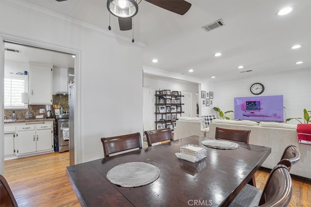 16038 Devonshire Street Property Photo 12