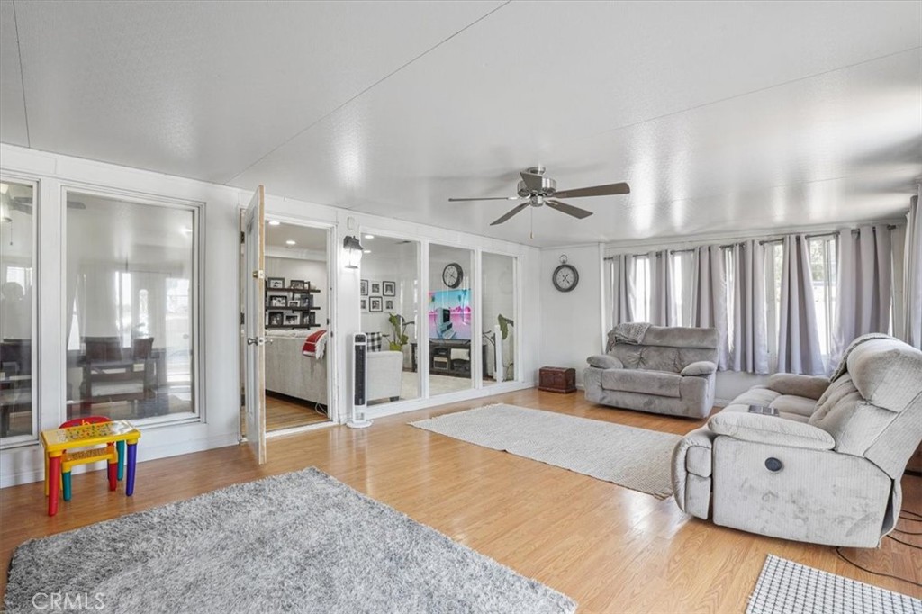 16038 Devonshire Street Property Photo 24