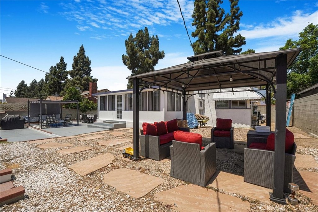 16038 Devonshire Street Property Photo 29