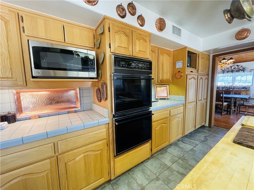 10500 Steinhoff Road Property Photo 36