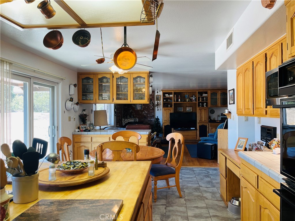 10500 Steinhoff Road Property Photo 37