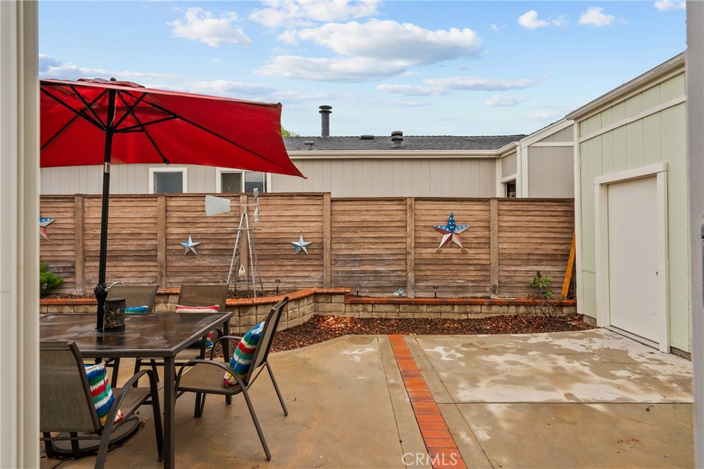 20172 Shadow Island Dr. Property Photo 25