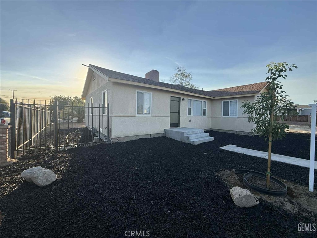 214 Madison Street Property Photo