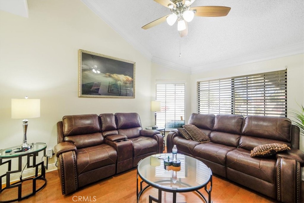 37913 53rd Street E Property Photo 5