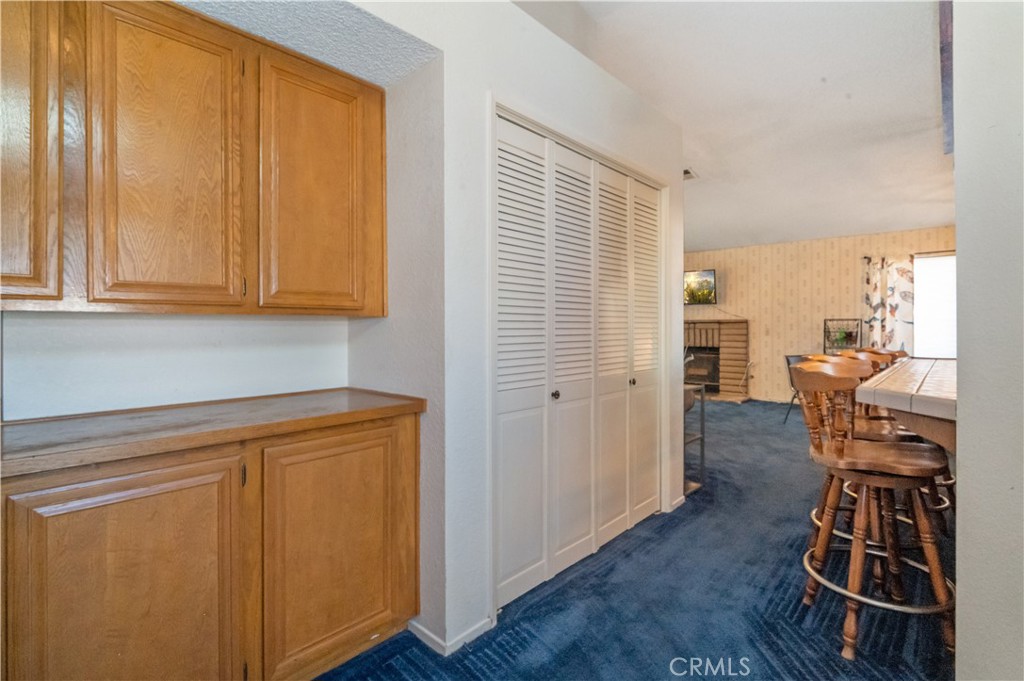 1558 Crestview Court Property Photo 10