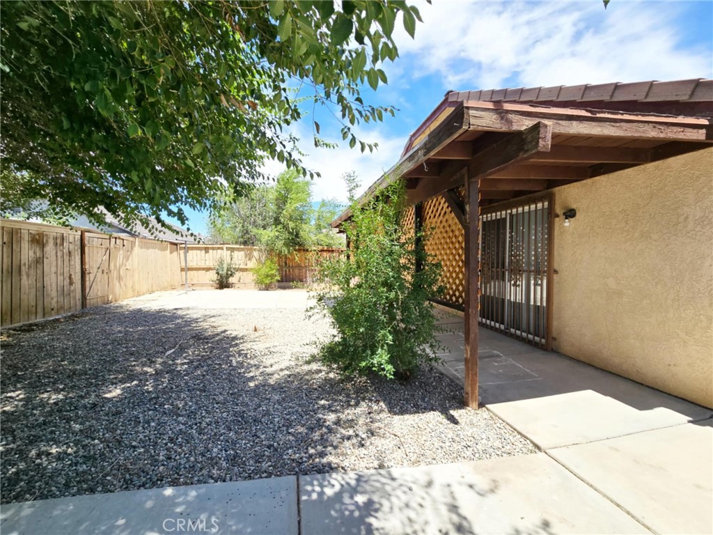 45521 13 Property Photo 4