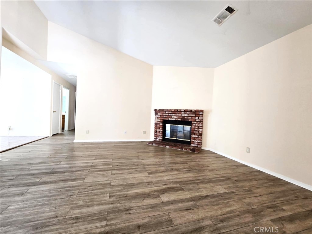 45521 13 Property Photo 5