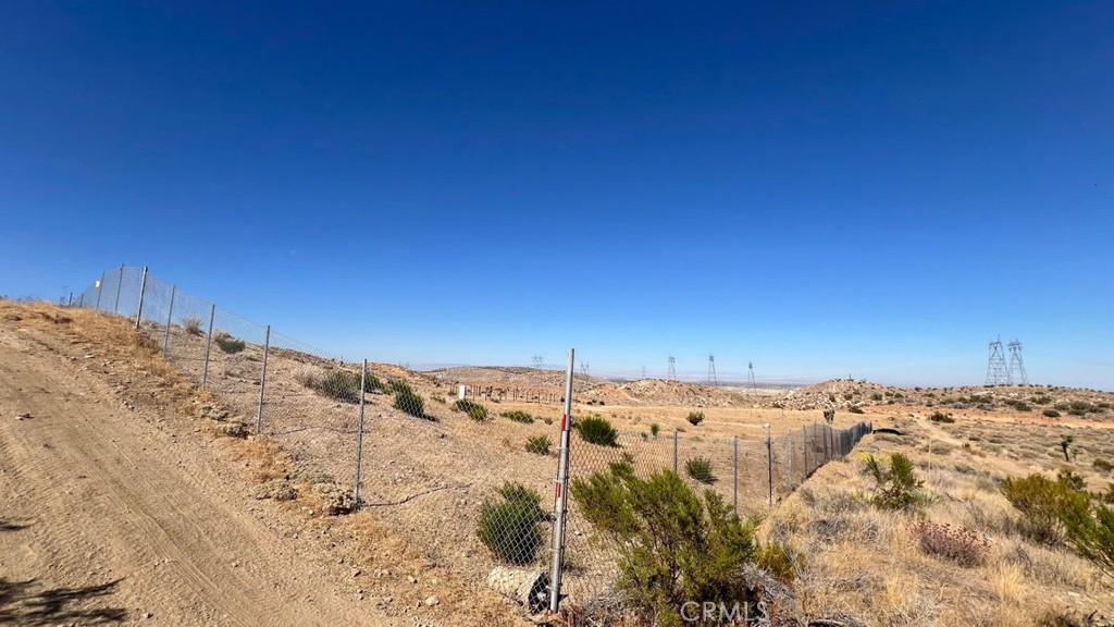 7300 E Mt Emma Road Property Photo 22