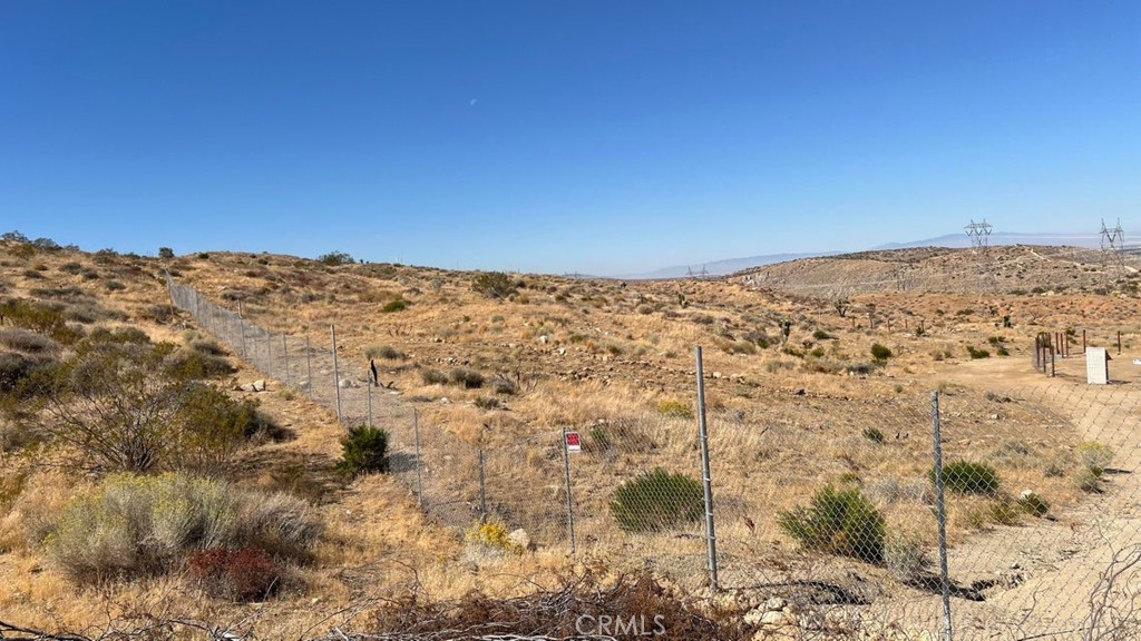 7300 E Mt Emma Road Property Photo 24