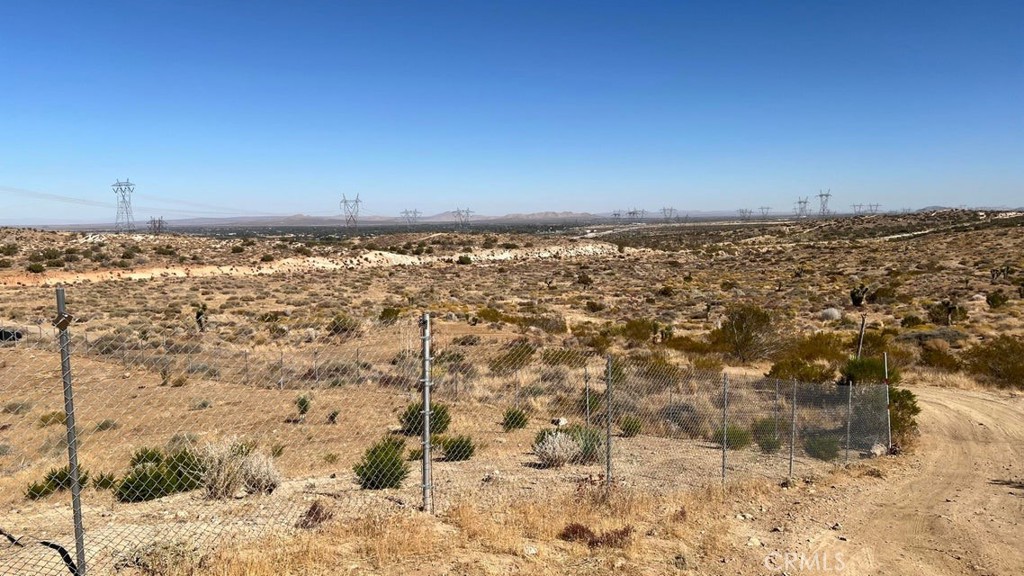 7300 E Mt Emma Road Property Photo 28