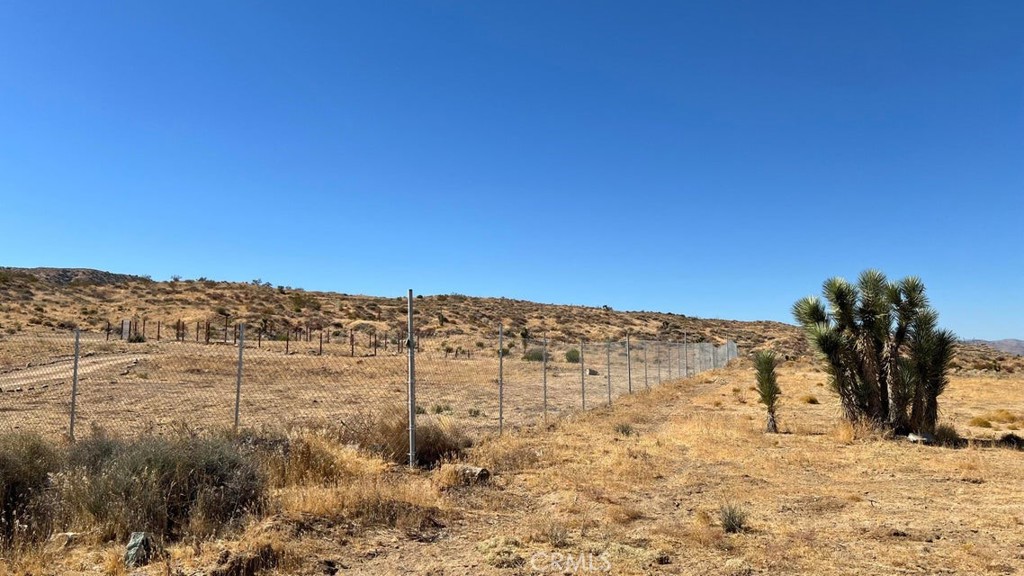 7300 E Mt Emma Road Property Photo 32