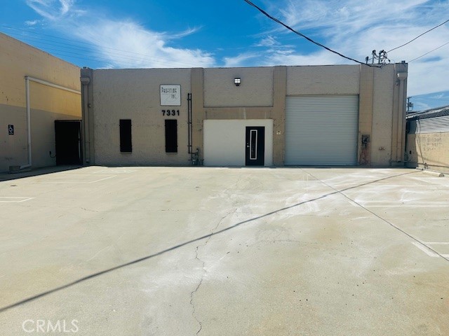 7331 Hinds Avenue Property Photo 1