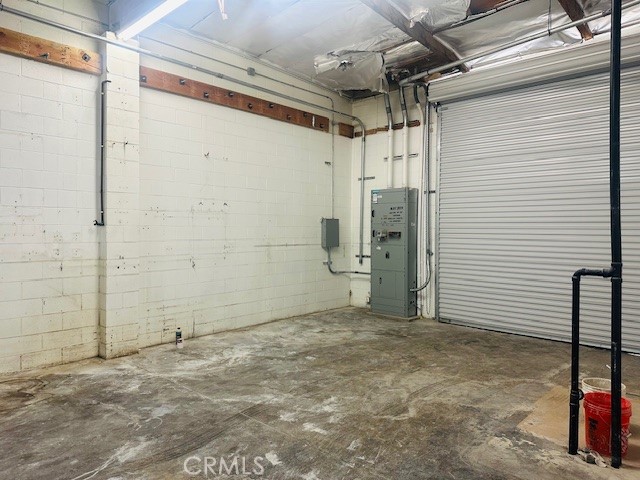 7331 Hinds Avenue Property Photo 4