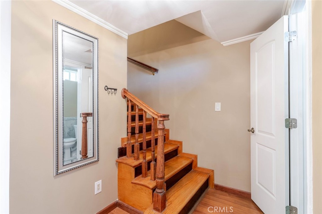 6232 Morse Avenue Property Photo 13