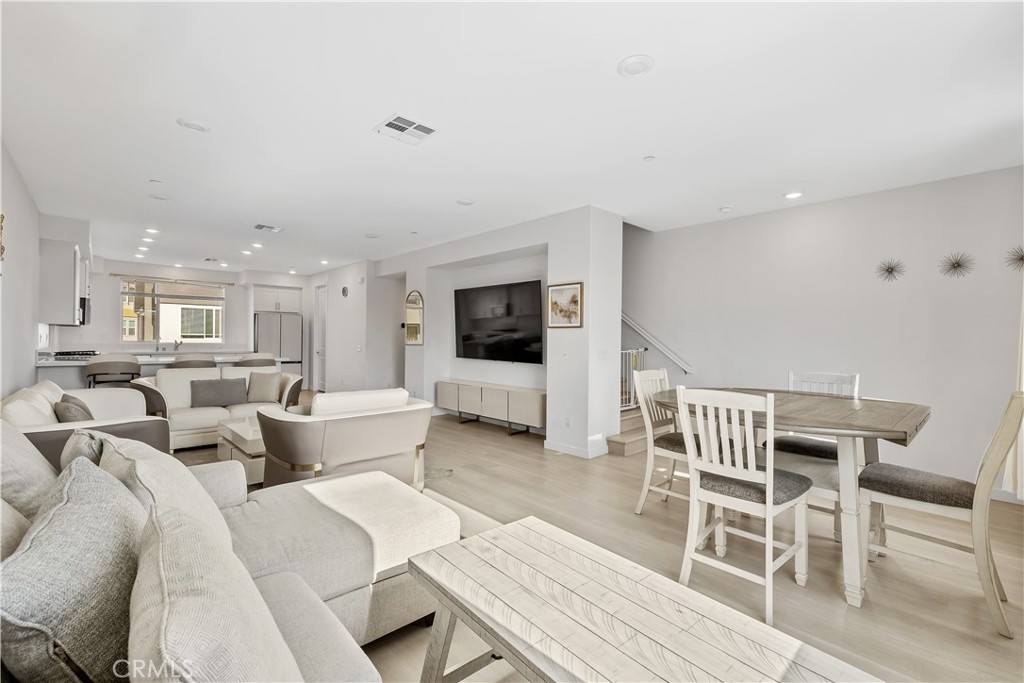 27579 Sanctuary Ct. Property Photo 2