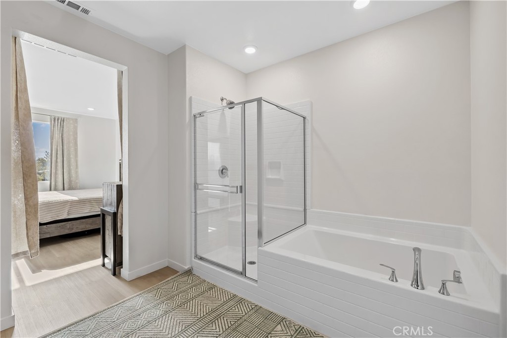 27579 Sanctuary Ct. Property Photo 11