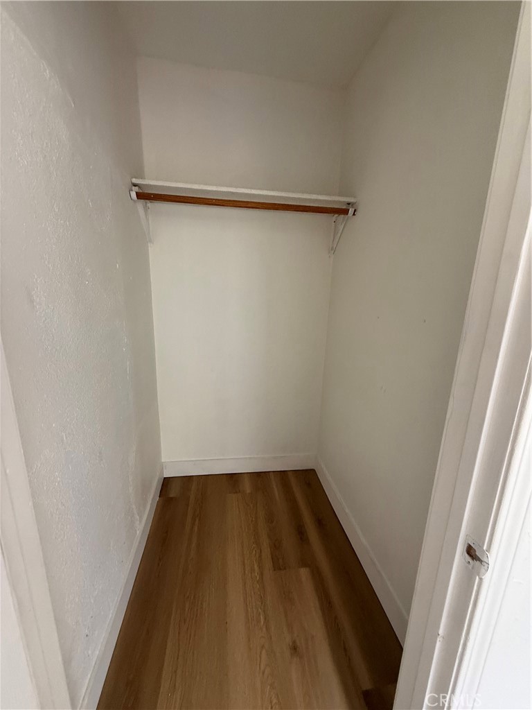 1141 East 50th Street Property Photo 10