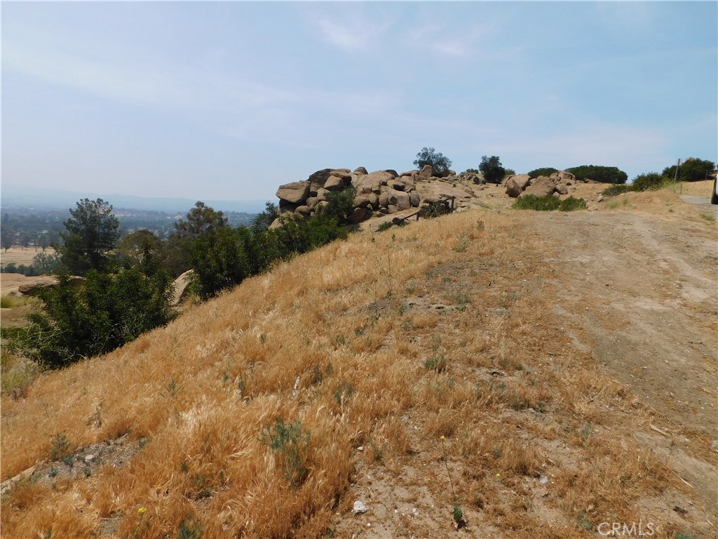 8744 Azul Drive Property Photo 4