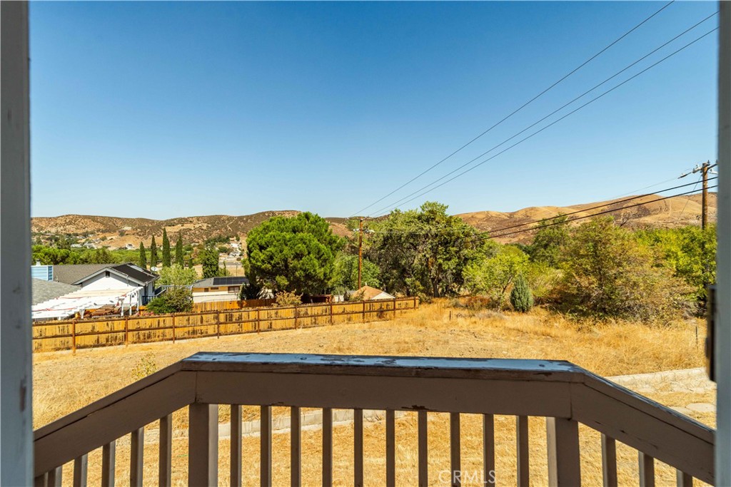 42846 Montello Drive Property Photo 6