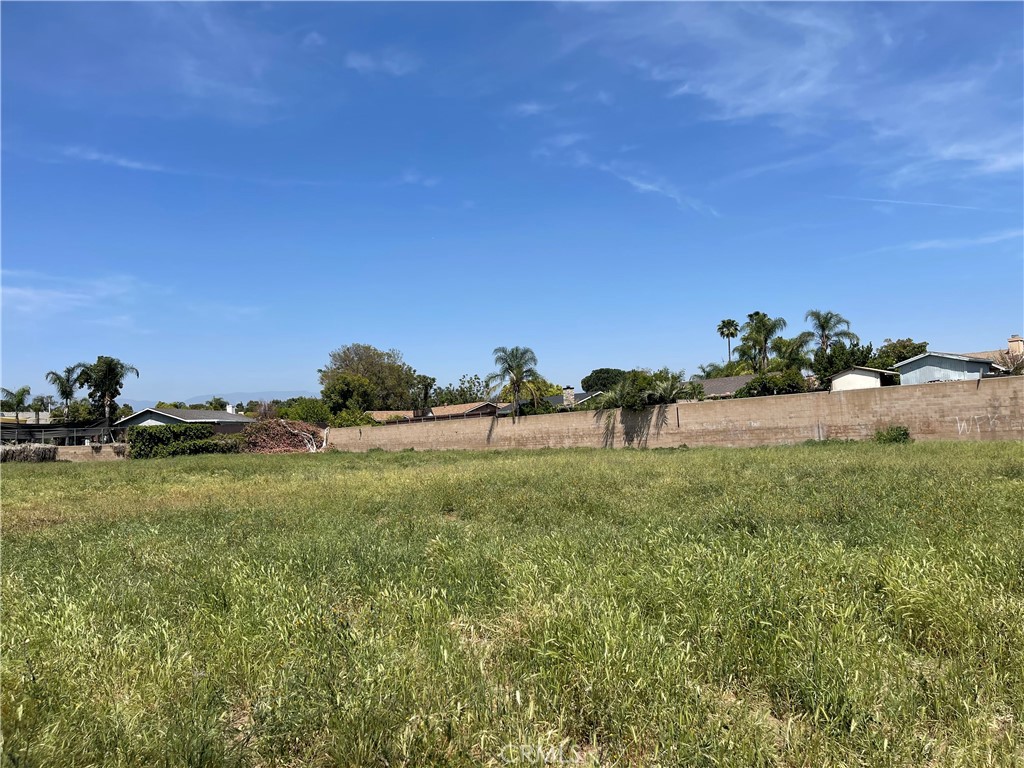 711 Meridian Property Photo 2