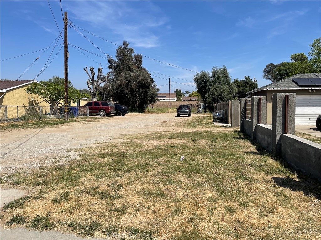 711 Meridian Property Photo 7