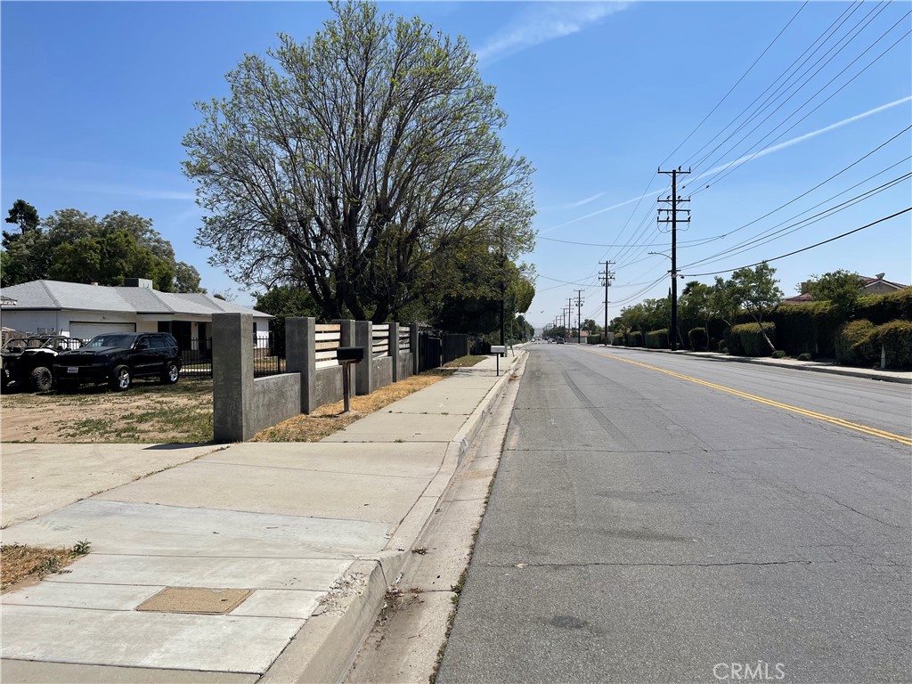 711 Meridian Property Photo 10