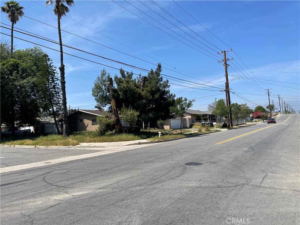 711 Meridian Property Photo 12
