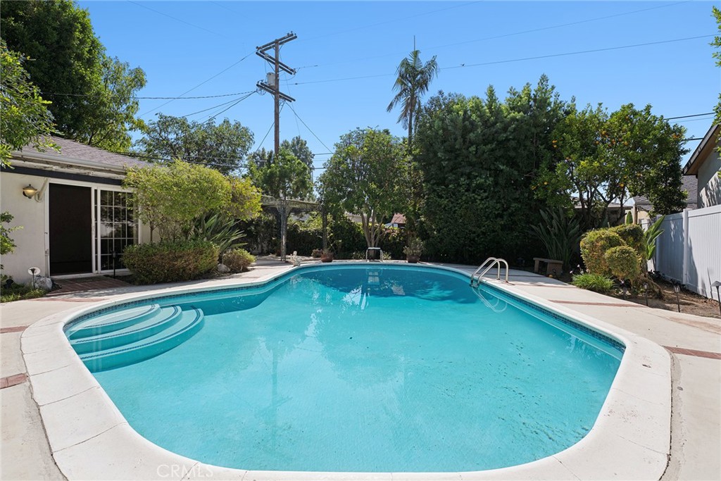 13530 Morrison Property Photo 32