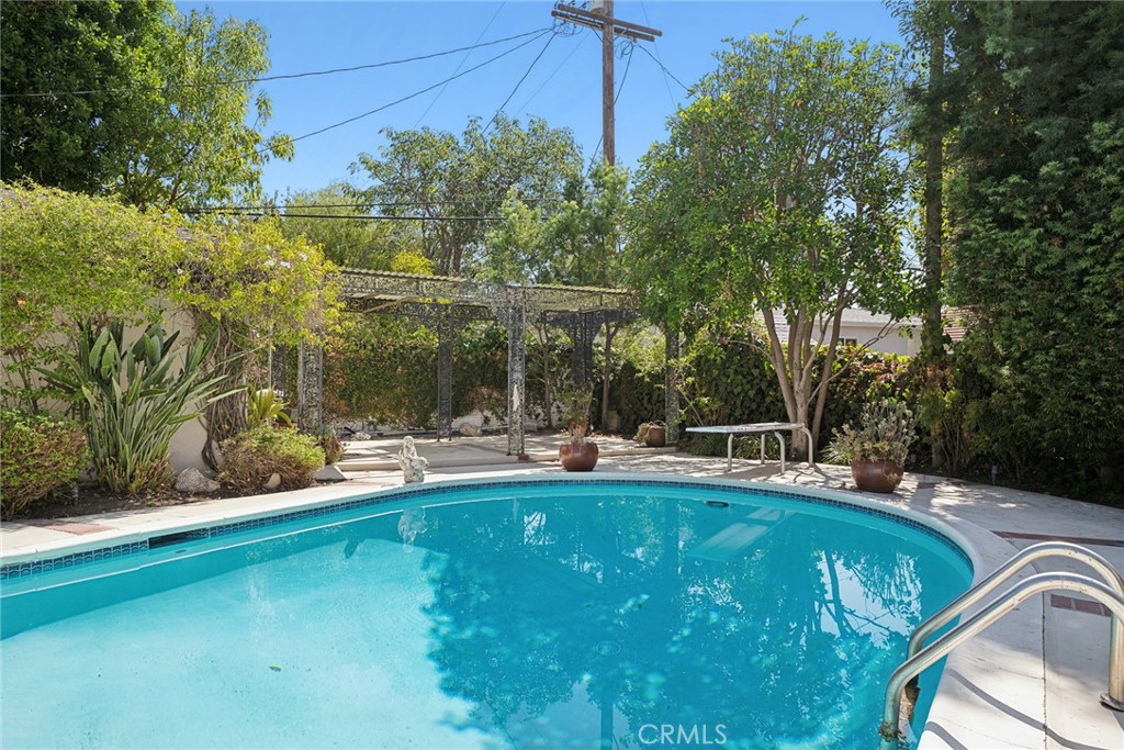 13530 Morrison Property Photo 33