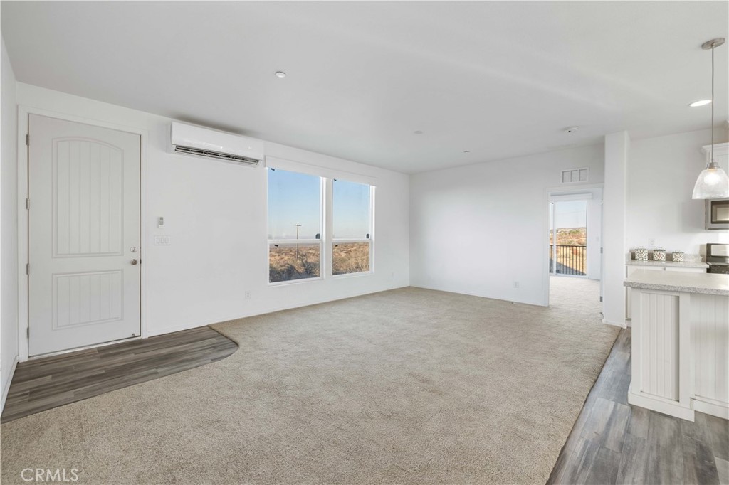 30440 104th E Property Photo 6