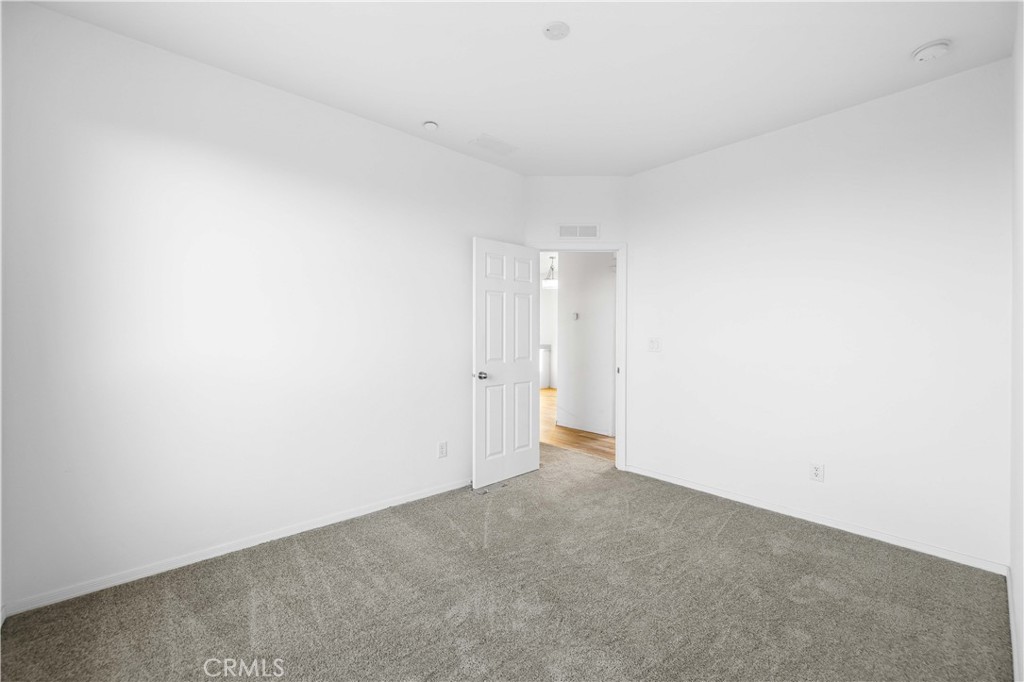 30440 104th E Property Photo 22