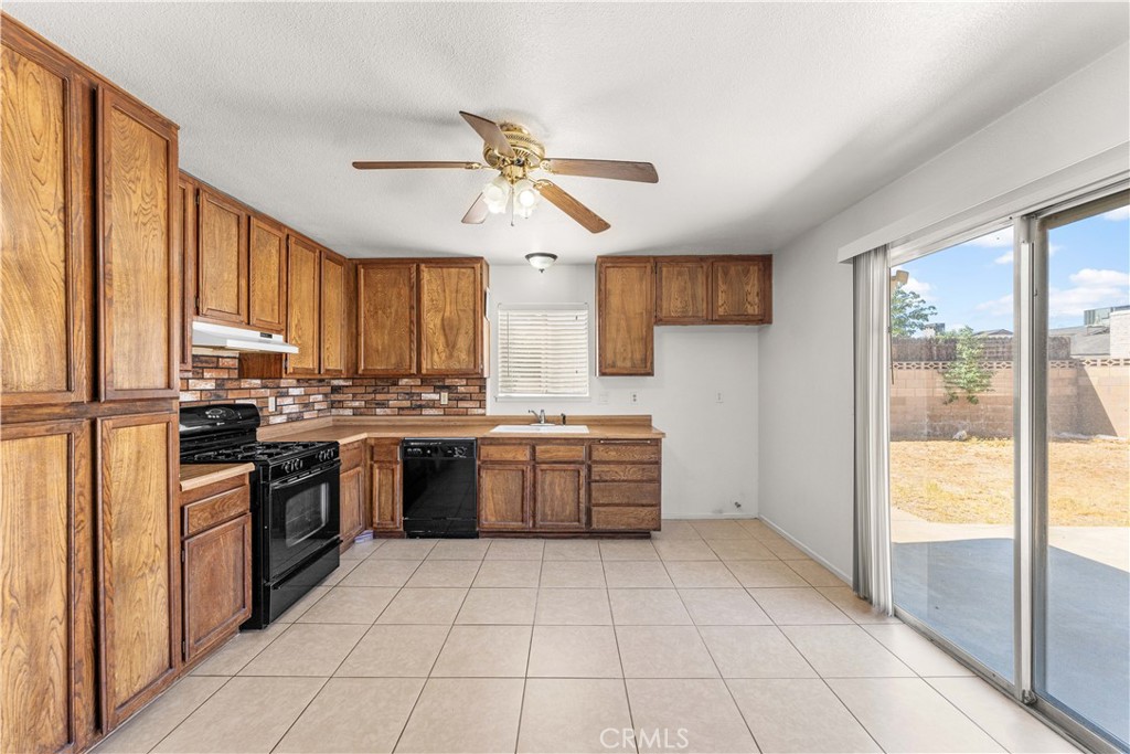 39221 Foxholm Drive Property Photo 10