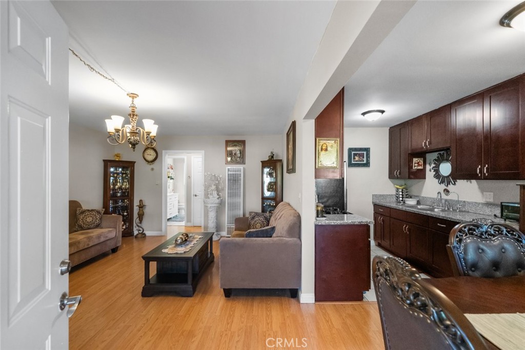 6661 Wilkinson Avenue Property Photo 9