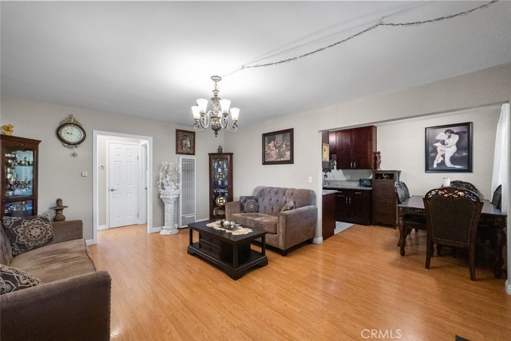 6661 Wilkinson Avenue Property Photo 10