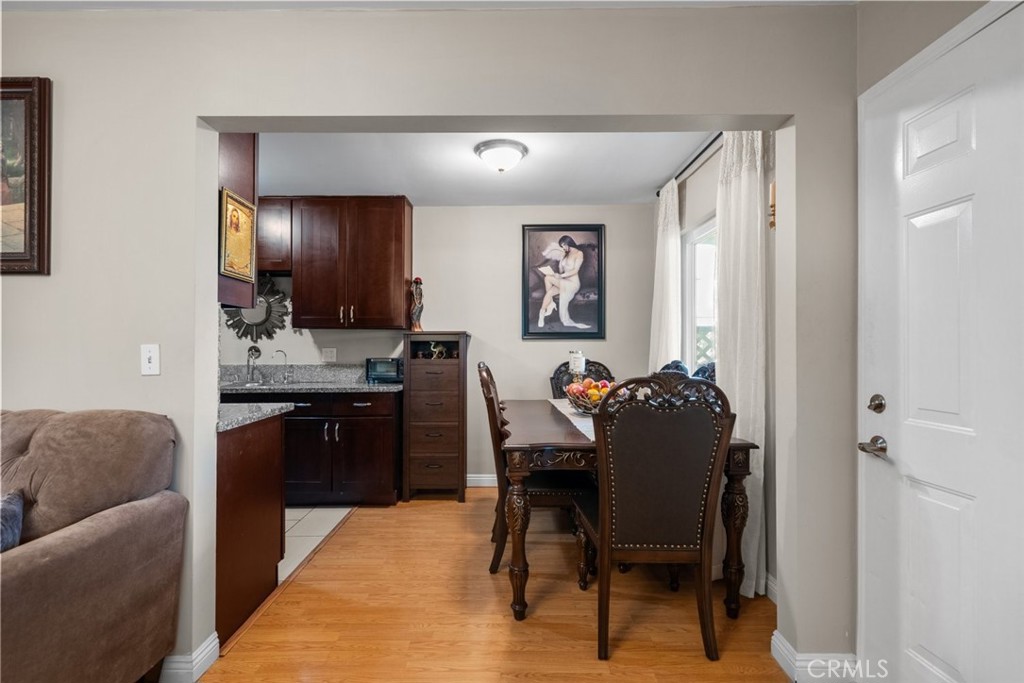 6661 Wilkinson Avenue Property Photo 14