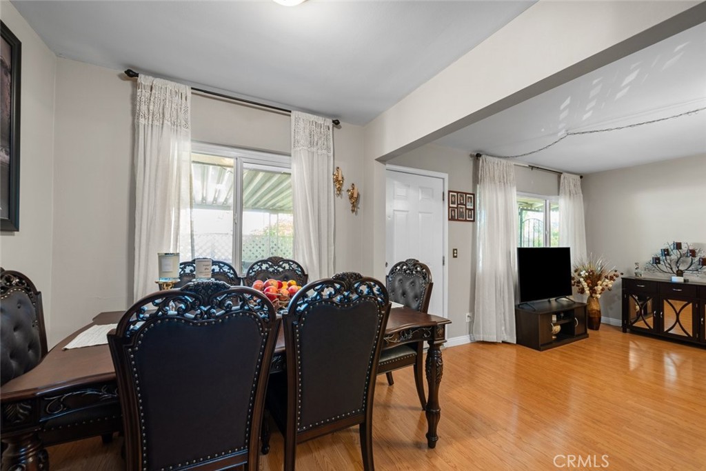 6661 Wilkinson Avenue Property Photo 22
