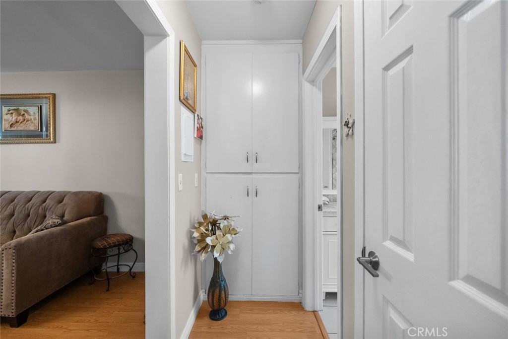 6661 Wilkinson Avenue Property Photo 27