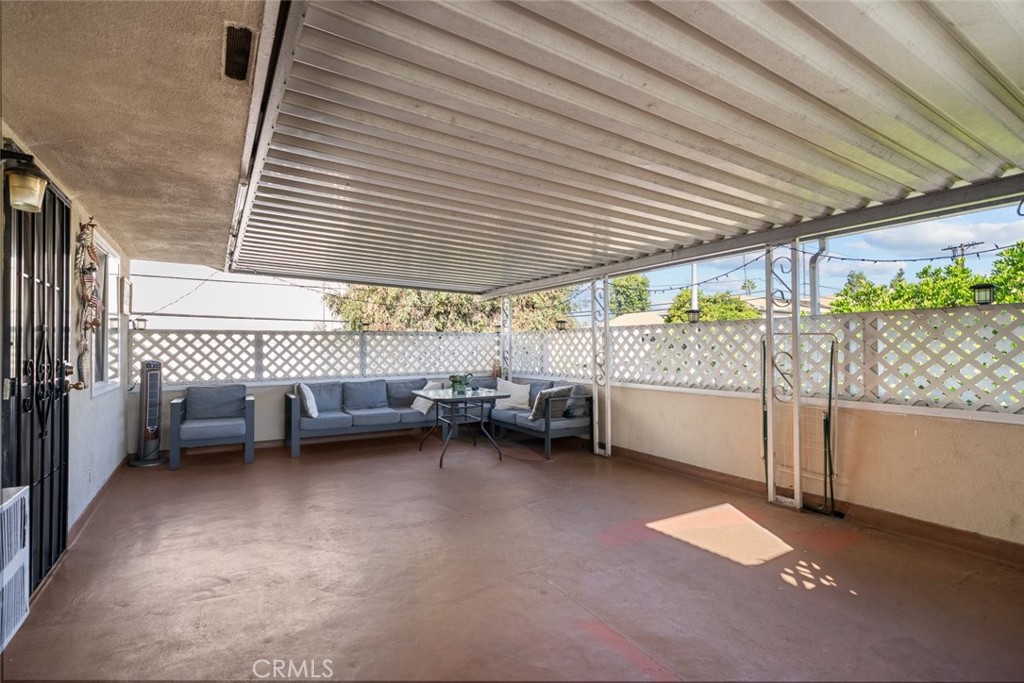 6661 Wilkinson Avenue Property Photo 33