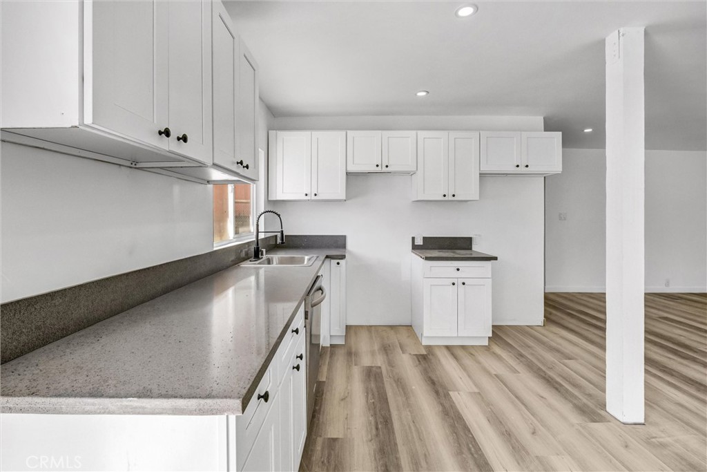 107 Ventura Property Photo 16