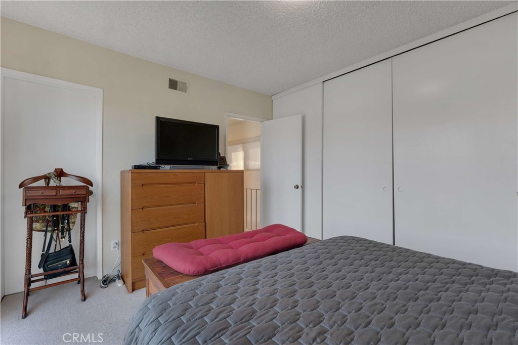 12452 Laurel Terrace Property Photo 20