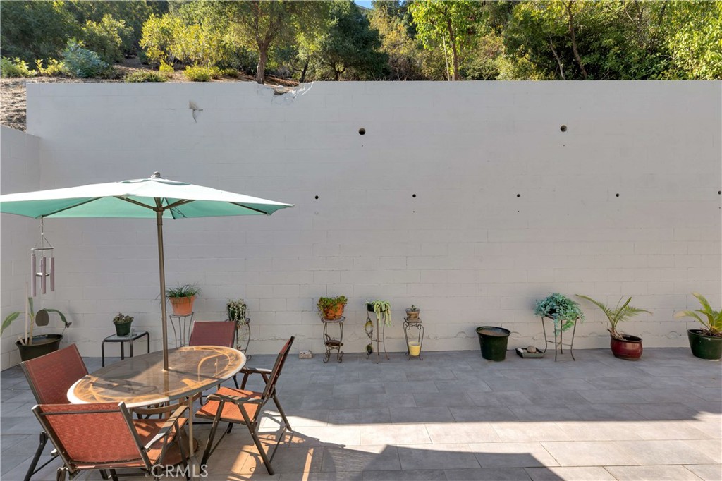 12452 Laurel Terrace Property Photo 27