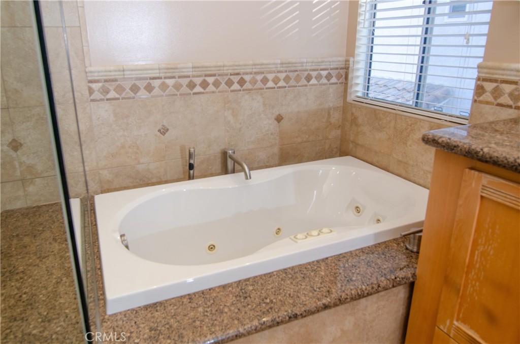 27625 Moonlight Place Property Photo 39