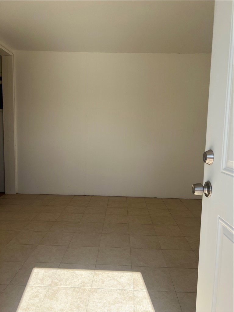 9241 E Avenue R14 Property Photo 7