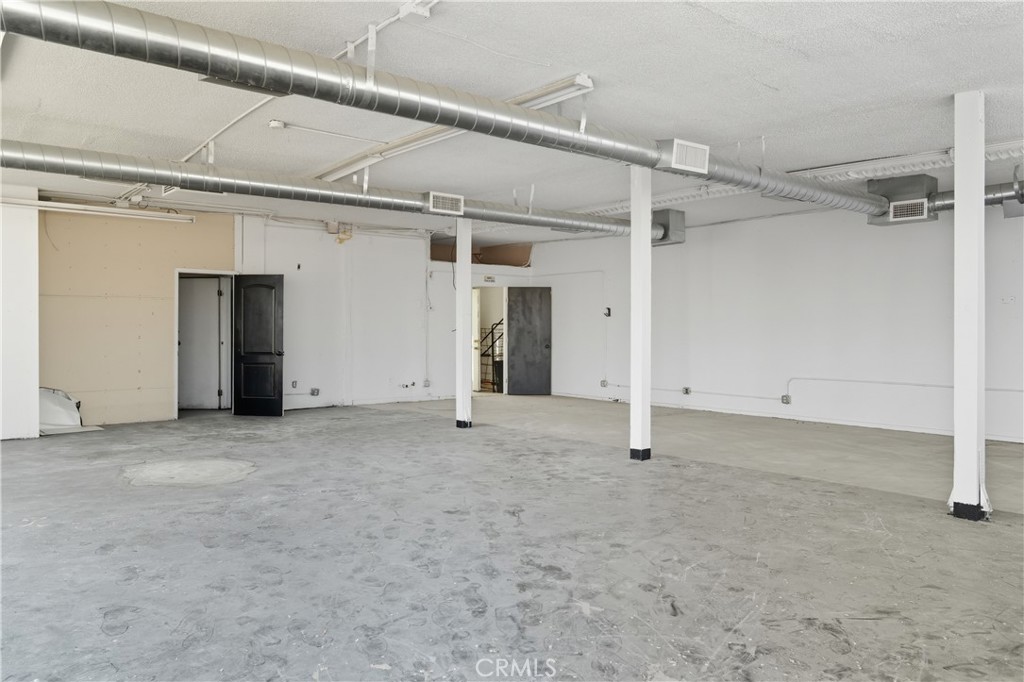 38463 9th Street E Property Photo 7