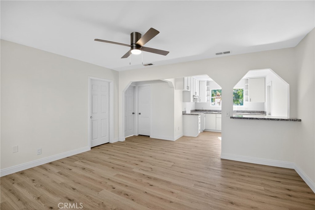 10853 Ilex Avenue Property Photo 4