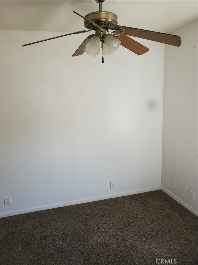 6524 Lowry Property Photo 6