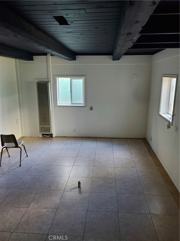 6524 Lowry Property Photo 11