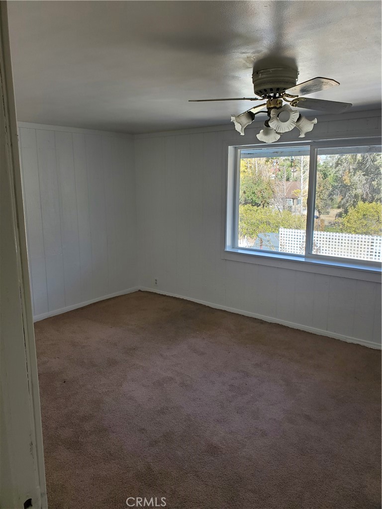 6524 Lowry Property Photo 20