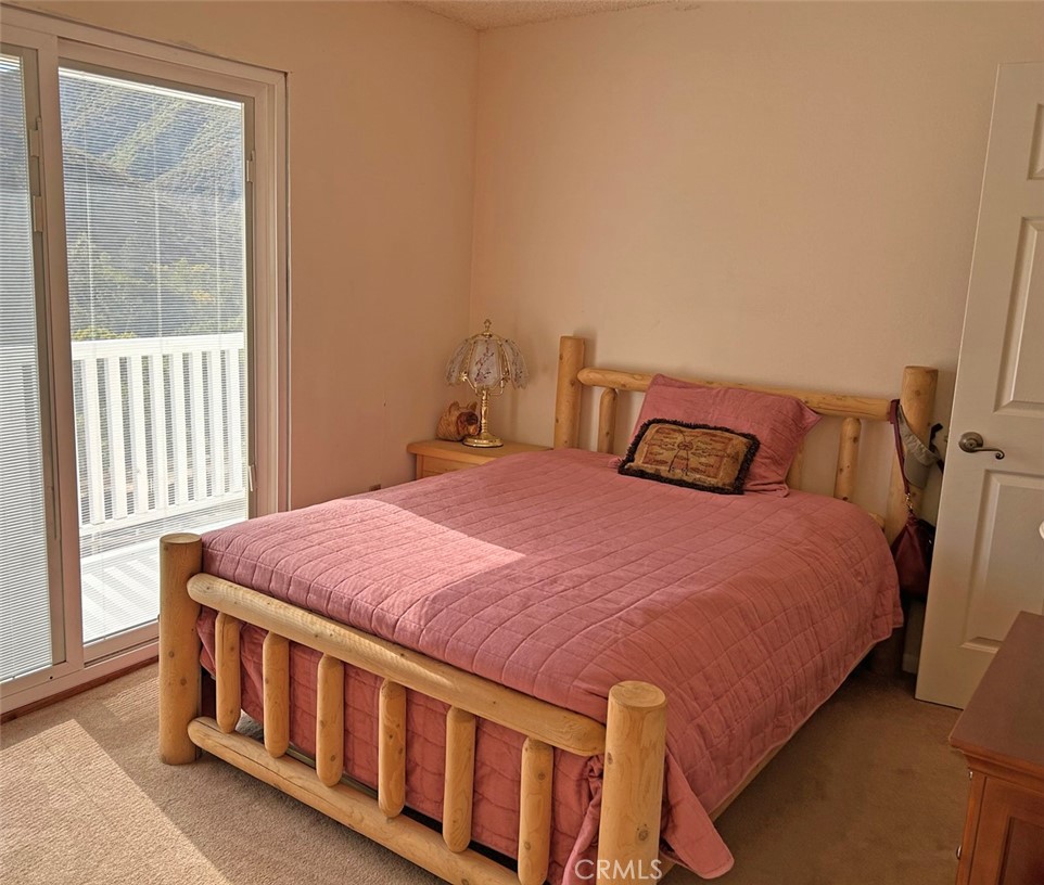 43155 Lake Hughes Property Photo 9